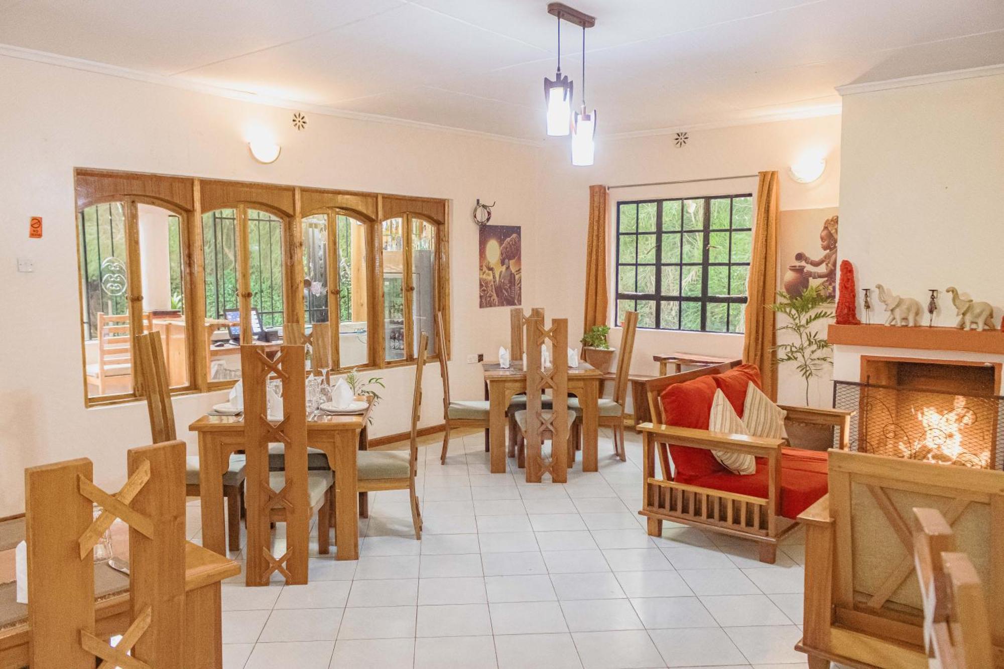 The Farmhouse Inn Nanyuki Exterior photo